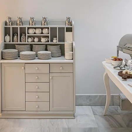 Szálloda Avra Boutique 4*