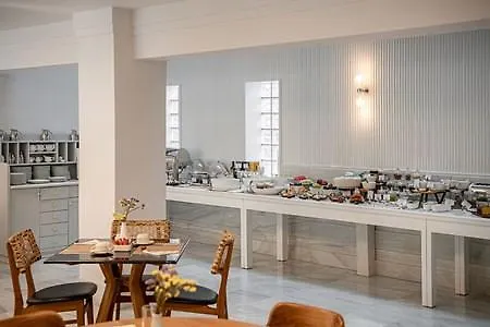 Szálloda Avra Boutique 4*