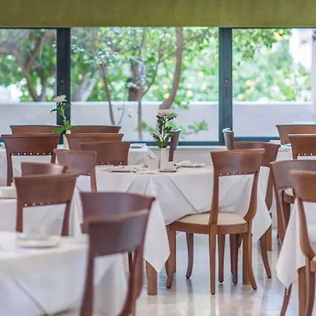Avra Boutique Szálloda 4*